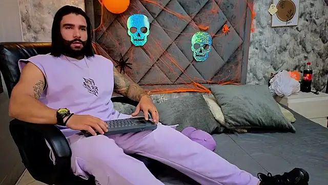 Apolo rousse1 online show from 15, 10, 2025