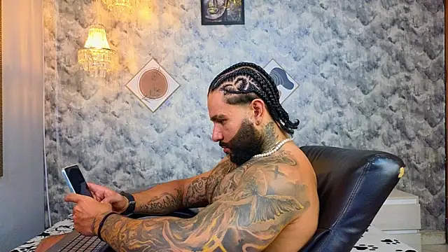 Snapshot of Apolo_rousse1 chatting on 22, 12, 2025 Apolo rousse1 online show from 22, 12, 2025