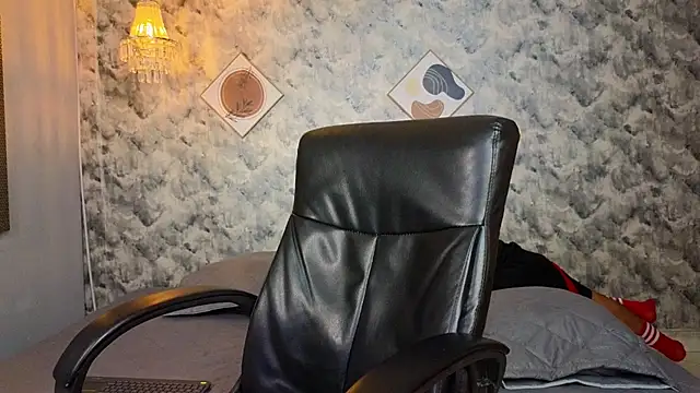 Snapshot of Apolo_rousse1 chatting on 20, 12, 2025 Apolo rousse1 online show from 20, 12, 2025