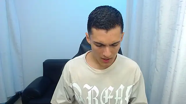 Matiius18 online show from 10, 4, 2026