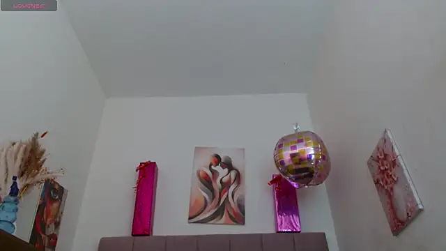 Lola wish1 online show from 15, 10, 2025