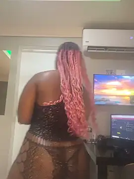 BQueen223 online show from 5, 11, 2025