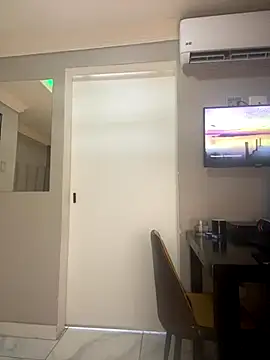 BQueen223 online show from 7, 11, 2025