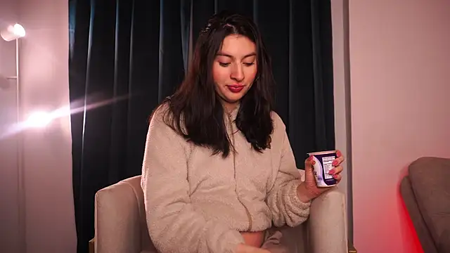 Auralea online show from 17, 10, 2025