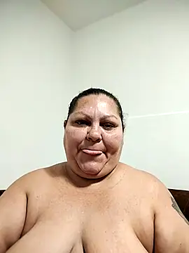 Snapshot of Miasmithr chatting on 1, 10, 2025 Miasmithr online show from 1, 10, 2025