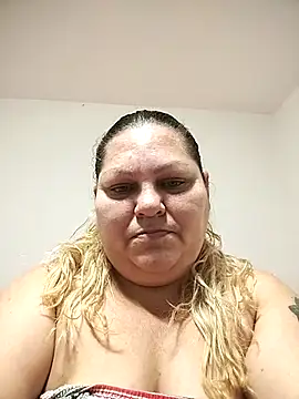 Snapshot of Miasmithr chatting on 11, 9, 2025 Miasmithr online show from 11, 9, 2025