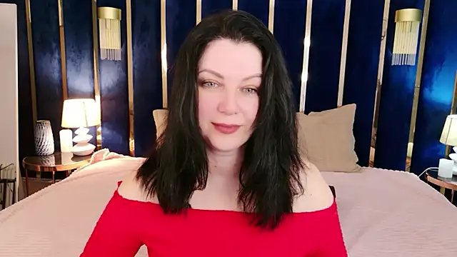 Nina Stane online show from 23, 6, 2026