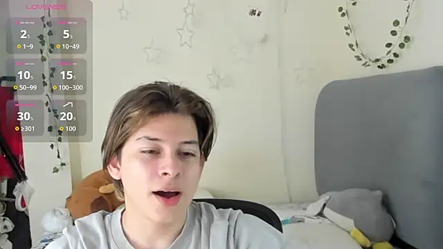 Felix art online show from 5, 10, 2025
