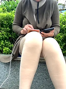 Snapshot of zhizhinaigai chatting on 3, 11, 2025 zhizhinaigai online show from 3, 11, 2025