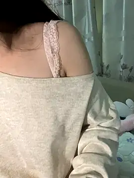 Snapshot of Dior_baby chatting on 14, 11, 2025 Dior baby online show from 14, 11, 2025