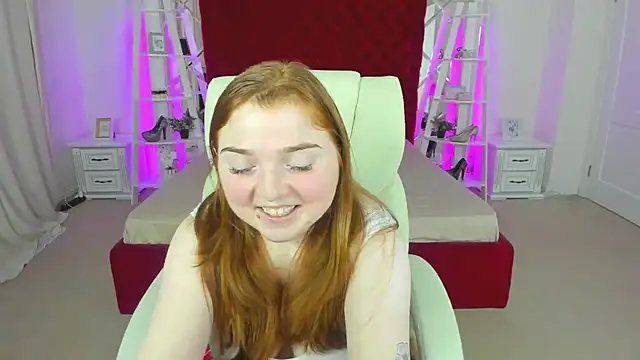 KattyRose8 online show from 19, 5, 2026