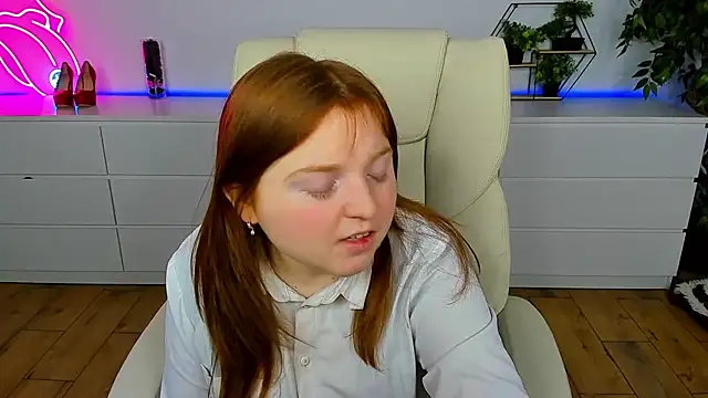 KattyRose8 online show from 5, 2, 2026