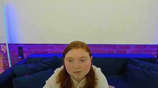 KattyRose8 online show from 28, 11, 2025