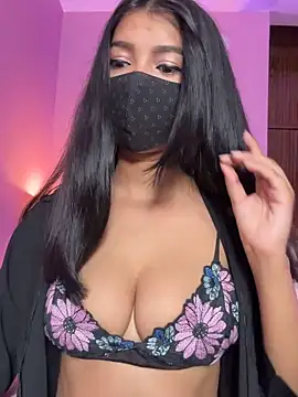 Snapshot of Neha18 chatting on 21, 4, 2026 Neha18 online show from 21, 4, 2026