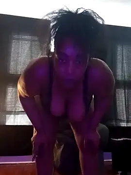 Nisha Benz online show from 8, 10, 2025