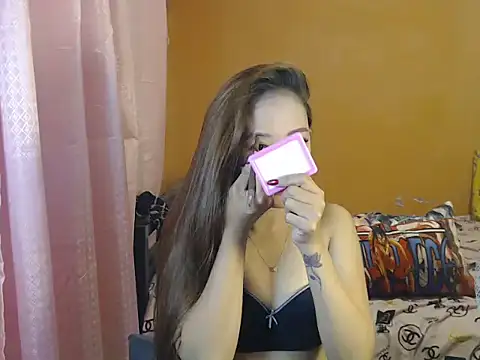 Snapshot of ur_petitejaya chatting on 25, 5, 2026 ur petitejaya online show from 25, 5, 2026