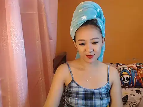 Snapshot of ur_petitejaya chatting on 3, 5, 2026 ur petitejaya online show from 3, 5, 2026