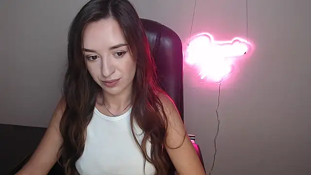 BonnieX  online show from 4, 6, 2026