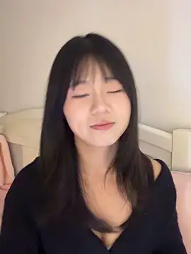 Ella-A9 online show from 13, 10, 2025