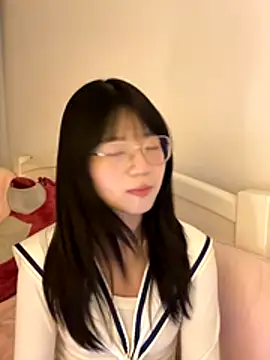 Ella-A9 online show from 26, 11, 2025