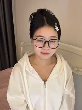 Ella-A9 online show from 8, 11, 2025