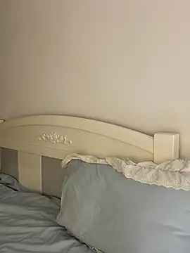 Ella-A9 online show from 25, 10, 2025