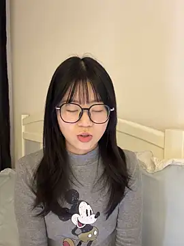 Ella-A9 online show from 2, 11, 2025