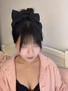 Ella-A9 online show from 15, 10, 2025