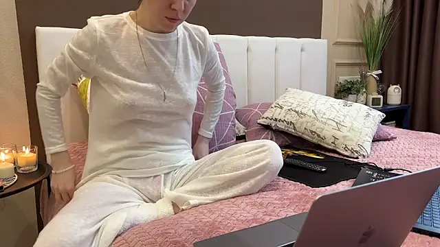 daniellia  online show from 31, 3, 2026