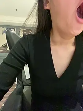 MengMeng0515 online show from 6, 2, 2026