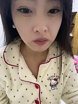 MengMeng0515 online show from 14, 12, 2025