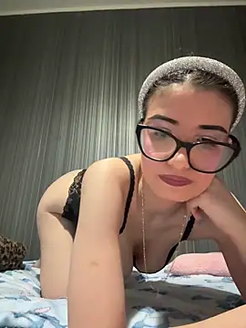 Larra69 online show from 12, 4, 2026