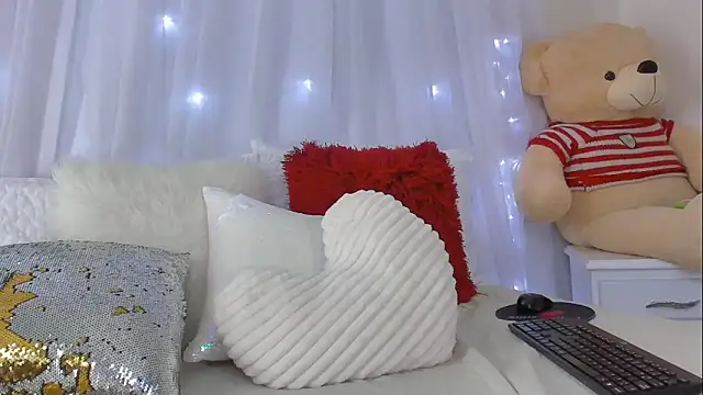 looklikeamovie online show from 16, 3, 2026