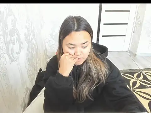 Snapshot of saika_blush chatting on 2, 12, 2025 saika blush online show from 2, 12, 2025