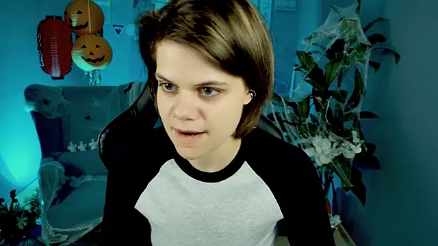 EllieMurler online show from 1, 11, 2025