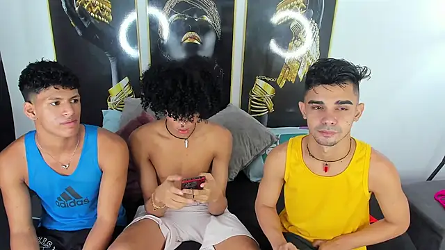 Violet Dream2 online show from 18, 12, 2025