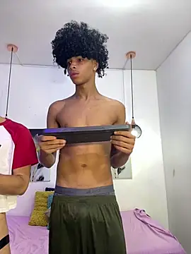 Violet Dream2 online show from 5, 4, 2026