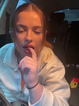 Snapshot of PiperPassionX chatting on 10, 10, 2025 PiperPassionX online show from 10, 10, 2025