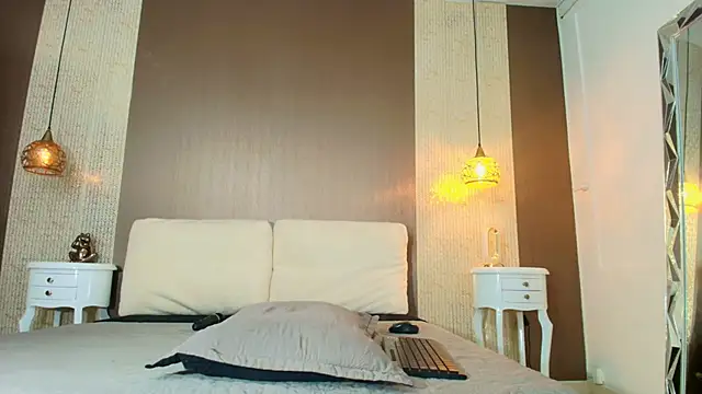 Tiifany Baker online show from 16, 1, 2026