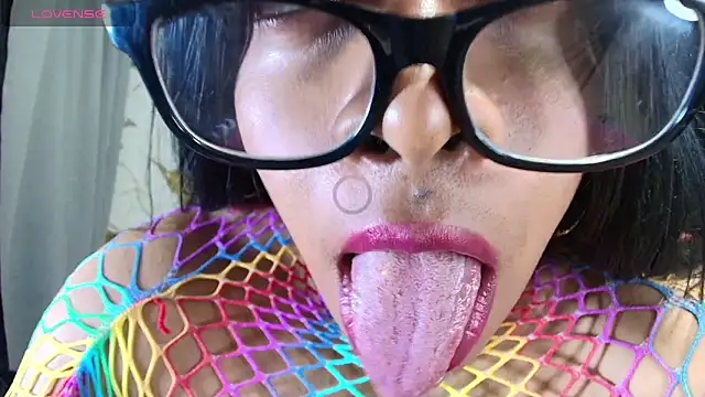 valeriafoxx3 online show from 14, 4, 2026