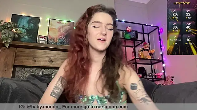 Snapshot of rae_moonn chatting on 15, 5, 2026 rae moonn online show from 15, 5, 2026