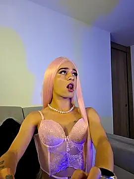 chloe ember online show from 18, 4, 2026