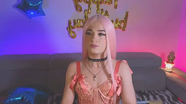 chloe ember online show from 28, 11, 2025