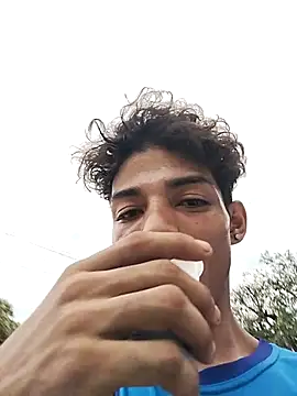 Brayanellatino online show from 25, 4, 2026