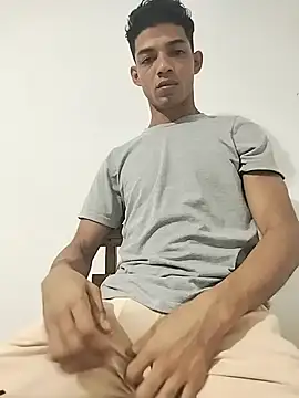 Brayanellatino online show from 14, 2, 2026