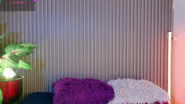 Celeste Presstigge online show from 11, 9, 2025