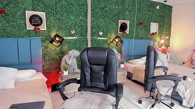 Linagh  online show from 16, 12, 2025