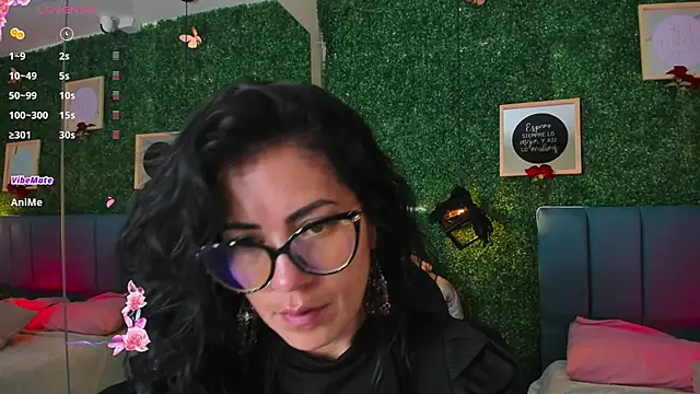 Linagh  online show from 15, 11, 2025