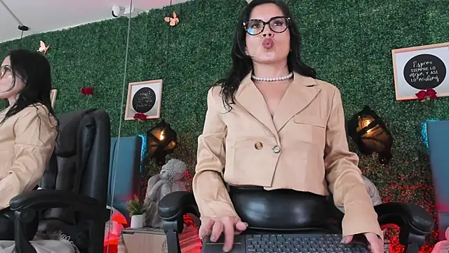 Linagh  online show from 16, 1, 2026