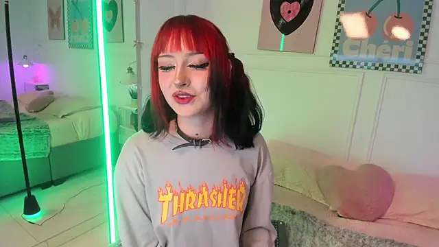 Snapshot of Zoe_Lynch_ chatting on 1, 6, 2026 Zoe Lynch online show from 1, 6, 2026